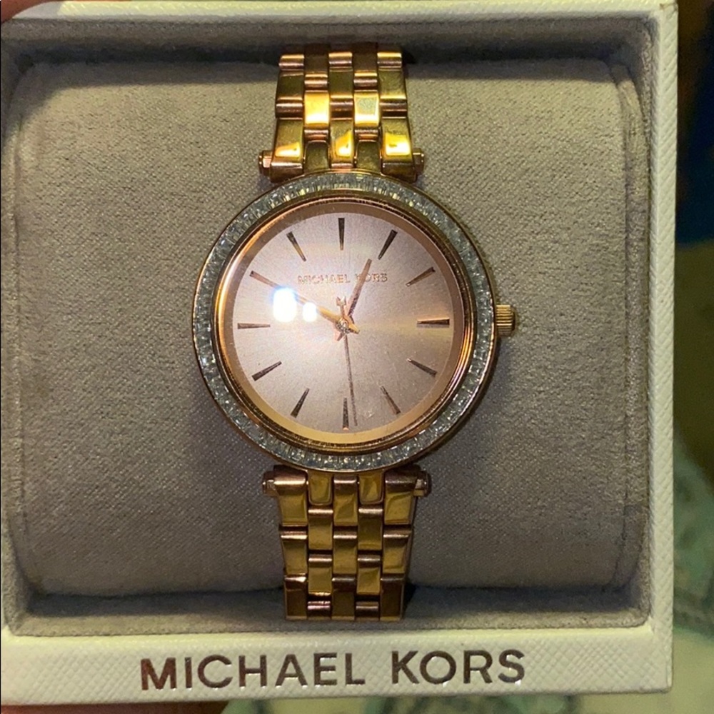 Michael Kors rose gold watch